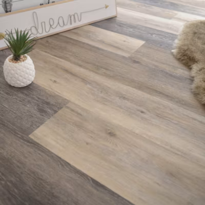 Lame sol vinyle rigide Performance – Clic 5G – Parquet Chêne Brossé Panaché – Paquet de 1,76 m²